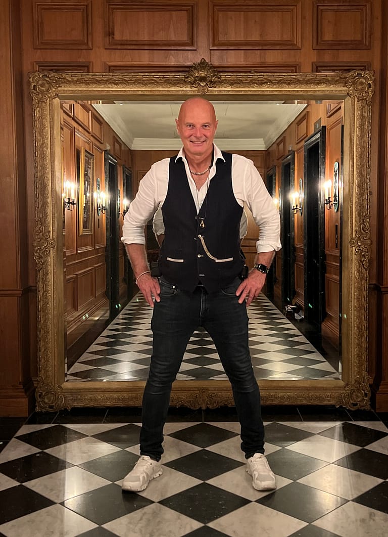 London mind reader Roberto Forzoni — resident at The Ned